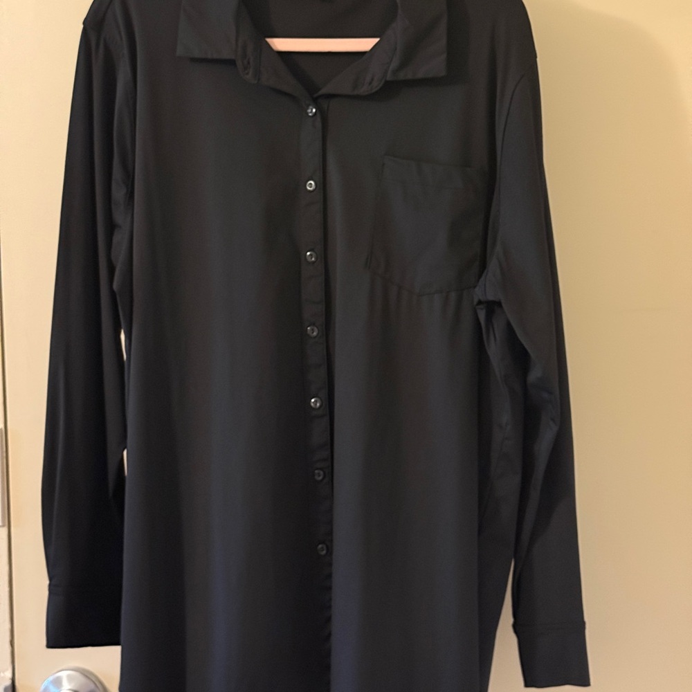 Source Unknown Black Button Down Shirt